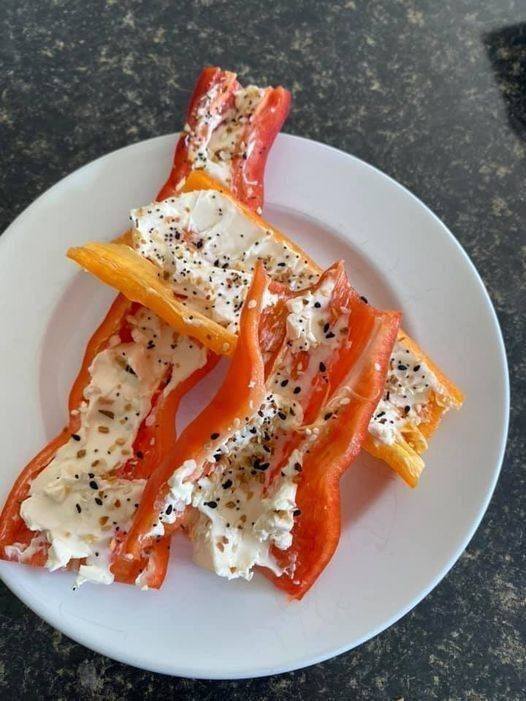 Sliced bell peppers with cream cheese