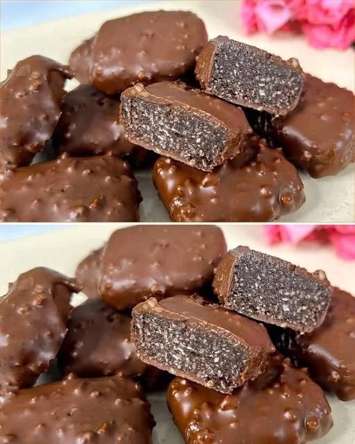 Sugar-Free Chocolate Crunch Bars with dark chocolate and crunchy nut filling