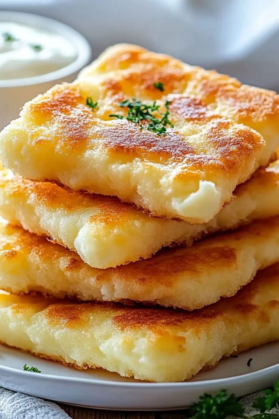 Fluffy Cottage Cheese Cloud Bread